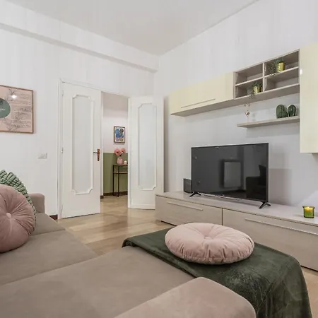 Apartment Posidonia - Free Parking & Netflix - 200m To Fiumicino