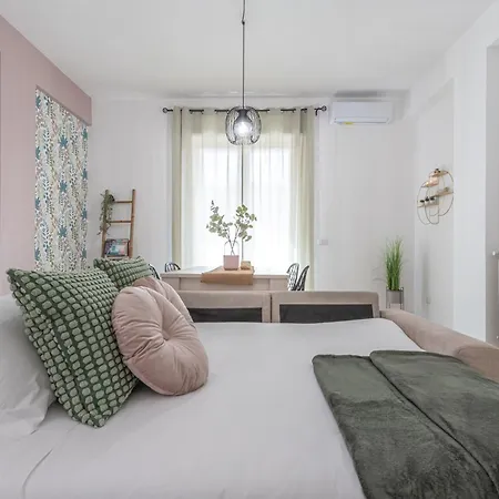 Posidonia - Free Parking & Netflix - 200m To Apartment *
