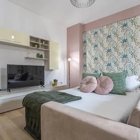 Apartment Posidonia - Free Parking & Netflix - 200m To *